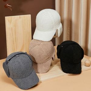 Casquette d'hiver en polaire berbère grande taille avec protection des oreilles, style Ushanka, anti-froid et doublée en peluche - Product Image 2