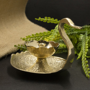 Lámpara de aceite de latón Nanda Diya, hecha a mano, tradicional, para Pooja, Deepam, decoración del hogar, templo, festivales, regalos. - Product Image 4