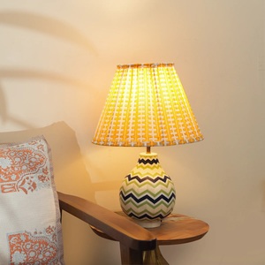 Lámpara de Escritorio de Diseño Art Deco Premium Hecha a Mano con Incrustaciones de Hueso para Hoteles y Resorts, Uso en Dormitorios, Compre Directamente de Fábrica a Precio de Mayoreo - Product Image 1