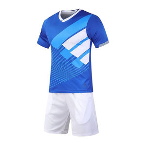 Uniforme de Fútbol Personalizado 2026, de Manga Corta, 100% Poliéster, Transpirable y de Secado Rápido, para Clubes y Equipos - Product Image 1