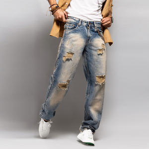 Jean en denim déchiré et délavé pour homme, coupe droite, taille haute, ample, décontracté, en coton, style délavé, idéal pour le printemps - Product Image 3