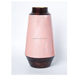 Jarrón de Metal de diseño propio rosa y rojo de alta calidad, jarrón de flores de tono esmaltado moderno, Mesa para el hogar y el jardín de Ambiance Lifestyle - Product Image 1