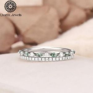 Anillo de Compromiso de Eternidad de Plata con Moissanita para Mujer Charm Jewels, Corte Cojín, Engaste de Garras, Certificado IGI, Clásico - Product Image 3