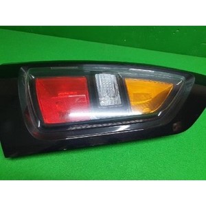 Ensemble de feux arrière droit d'occasion OEM 924202K000 pour Soul I 2009-2014 - Product Image 2