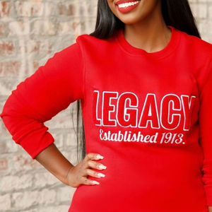 Sudadera Delta Legacy Chenille con cuello redondo, forro polar premium, ropa de hermandad griega DST, orgullosa de su fundación en 1913 - Product Image 3