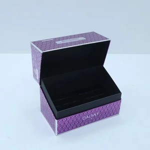 กล่องของขวัญแบบฝาพับแม่เหล็กแข็งแรง พร้อมช่องใส่ของสำหรับอุตสาหกรรมเครื่องสำอาง - Product Image 4