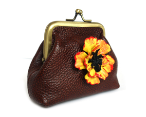 Cartera de Cuero Hecha a Mano al por Mayor, Bolso de Cuero Vacuno Decorado con Flor Amarilla, Monedero de Cuero - Product Image 2