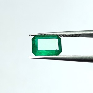 มรกตสีเขียวทรงแปดเหลี่ยม 2.21 กะรัต จากแซมเบีย พลอยหลวม ETiS-307 - Product Image 3