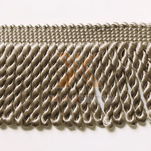 พู่ห้อยตกแต่งแบบสั่งทำพิเศษ ดีไซน์เฉพาะตัว สีพื้นล้วน ผลิตจำนวนน้อยได้ - Product Image 2