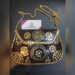 Bolso de mano artesanal de mosaico de piedra y metal con diseño intrincado y elegante, de lujo premium para la noche, nueva colección de bisutería. - Product Image 6
