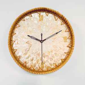 Reloj de pared de lujo hecho a mano en ratán, precio competitivo, relojes decorativos tejidos para acentuar el ambiente de la habitación. - Product Image 1