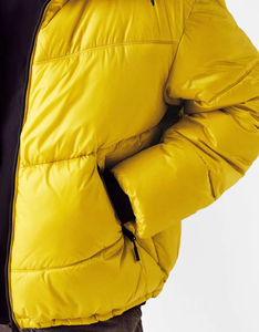Fábrica de Chaquetas Acolchadas Personalizadas para Minoristas de Moda, Ofrece Abrigos de Invierno Acolchados, Colores Personalizados, Marca y Productos al por Mayor - Product Image 4