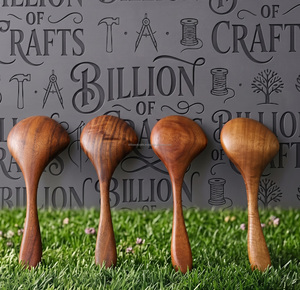 Cuillères de service en bois, design minimaliste, fabrication durable pour une utilisation en cuisine - Product Image 4