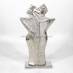 Nouveau design personnalisé ornements en métal sculpture cadeau de table avec base en métal pour les cadeaux et la décoration de la maison fournitures de fête - Product Image 6