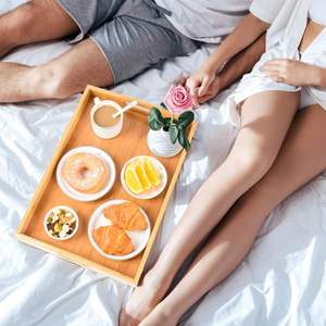 Plateaux de service en bambou avec poignées, plateau alimentaire de cuisine pour manger, plateaux pour dîner, plateau de service en bois pour le petit-déjeuner - Product Image 3