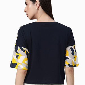 เสื้อครอปท็อปผู้หญิงคอลเลคชั่นขายส่ง ดีไซน์ทันสมัยสไตล์ไฮสตรีท ผลิตในปากีสถาน เสื้อครอปท็อปสำหรับผู้หญิง - Product Image 6