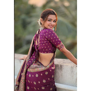 Sari de Lujo Tejido con Seda de Cachemira y Zari, Estilo Pashmina, para Mujer, Ideal para el Invierno - Product Image 4