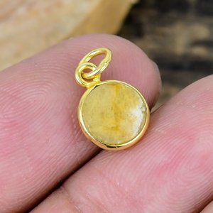 Collier avec pendentif en saphir jaune naturel de forme ronde, pierre précieuse, chaîne en or 18 carats micro-plaqué sur argent sterling 925 - Product Image 2