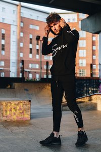 Sweat-shirt à capuche brodé noir pour homme, pull à manches longues, streetwear décontracté - Product Image 2