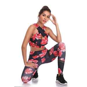 Conjunto de Yoga Personalizado al por Mayor con Estampado 3D por Sublimación para Mujer, Leggings Deportivos de Cintura Alta sin Costuras con Estampado Floral y Sujetador Deportivo Elástico en Cuatro Direcciones - Product Image 3