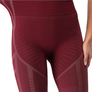 Ensemble de yoga pour femme tendance 2026, nouvelle collection, écologique, léger, taille élastique, couleur unie, respirant, logo personnalisé sur le devant, 2 pièces - Product Image 5