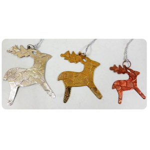 Élégant ornement de Noël en forme de bois de cerf, fait main, écologique et durable, pour la décoration de mariages, de fêtes et d'événements - Product Image 6