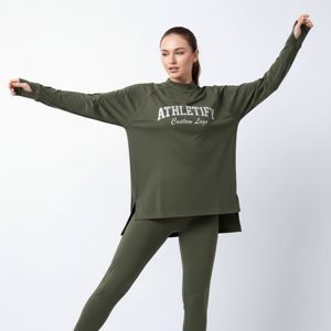 Camiseta Deportiva Modest Athleisure para Mujer, Corte Alto-Bajo, Holgada, Manga Larga, Ropa Deportiva Islámica, Gimnasio, Yoga, Fitness, 100% Poliéster - Product Image 1