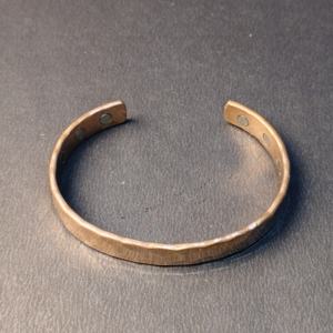 Handcrafted Hammered Copper Bracelet - Rustic Pure Copper Cuff Bangle - Traditional Healing Therapy Jewelry for Men and Women - Product Image 3