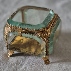 High Quality Antique Styled Jewelry <b>Box</b> Small <b>Vintage</b> Rectangle Made From Brass Beveled Glass Top Seller Bulk Export Option - Product Image 1