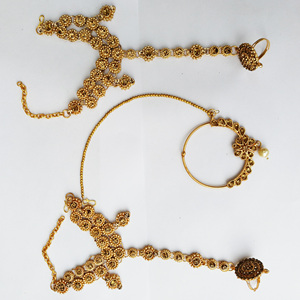 Indian Trendy Classic Choker Engagement Anniversary Wedding Party Gift <b>Set</b> Traditional <b>Crystal</b> Kundan Faux Pearl Alloy Gold - Product Image 3