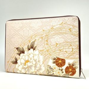 Étui pour ordinateur portable en soie Sakura-Kyoto Yuzen - Product Image 2