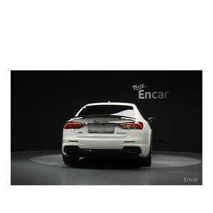 Maserati Quattroporte GTS 3.8 V8 GranSport 2018, 105,444 km, Automático, Volante a la Izquierda, Asientos de Cuero, Cámara Trasera - Product Image 4