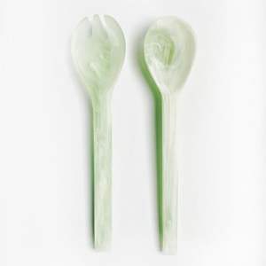 Juego de Cubiertos para Ensalada Modernos y Ecológicos de Resina Blanca con Diseño en Espiral, Tenedor y Cuchara Grandes para Servir, Aptos para Lavavajillas y Microondas, 2 Piezas - Product Image 1