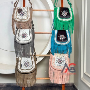 Bolso Bandolera de Piel de Ante Vacuno Premium con Flecos, Estilo Bohemio, para Mujer, de Moda, con Concho, Tipo Concha, de Hombro, de Gran Venta - Product Image 1