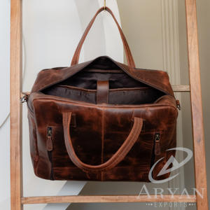 Juego de Maletas de Viaje de 2 Piezas de Cuero Vacuno Estilo Occidental, Maleta con Ruedas de Cuero Repujado a Mano y Bolsos Cruzados a Juego - Product Image 6