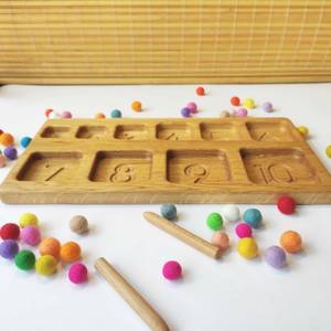 Plateau de rangement rectangulaire en bois sculpté avec 1 compartiment pour les jouets éducatifs des enfants, compatible lave-vaisselle, design moderne et luxueux - Product Image 3