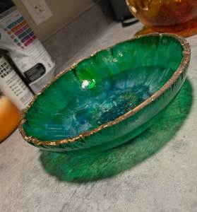 Nouveau Bol à Salade en Résine Multicolore Poli, Écologique et de Haute Qualité, Motif Fée et Ange Traditionnel, Peint à la Main, Fait Main, Style Moderne pour Fêtes - Product Image 2