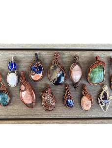 Colgante Artesanal de Piedra con Diseño del Árbol de la Vida, Estilo Hindú, Colección de Regalos de Boda - Piedra de Jaspe - Product Image 6
