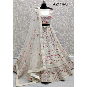 Collections de velours de vêtements de mariée indiens pour la mariée avec le travail de Zarkhan par Fabzone - Product Image 6