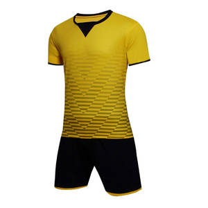 Quick-Dry Football Uniform Ready to Ship Soccer Uniform Blank Football Jersey for Club Training - Product Image 1