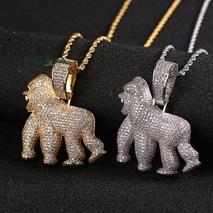 Colgante de Gorila en Plata 925 con Baño de Rodio, Moissanita Redonda de Corte Brillante, Estilo Hiphop, Unisex, para Uso Diario - Product Image 4
