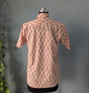 เสื้อเชิ้ตแขนสั้นลายดอกไม้สำหรับผู้ชาย ผ้าฝ้าย 100% สไตล์ลำลอง ปกคอปกติดกระดุมทรงแตร ระบายอากาศได้ดี เหมาะสำหรับใส่ในฤดูร้อน (ODM) - Product Image 5
