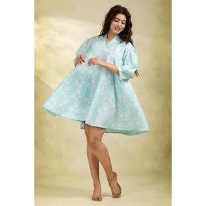 Robe de soirée mini pour femme 100% coton, écologique et lavable, design élégant, toucher doux et coupe confortable - Product Image 1