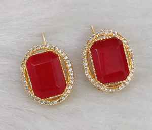 Pendientes de piedra doblete pulida en oro de calidad premium, minimalistas, aptos para cualquier atuendo, ideales para fiestas, ligeros. - Product Image 5