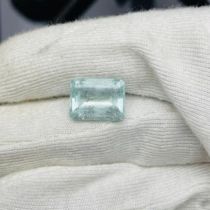 Aigue-marine naturelle taille émeraude 7,52 carats, qualité très fine, superbe lustre, belle couleur et fabrication et polissage parfaits. - Product Image 6