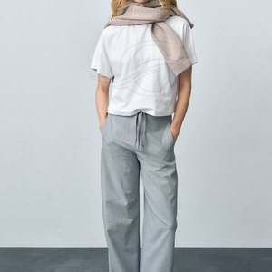 Top Selling Summer Eco-Friendly Women's T-Shirt Custom Logo Printing <b>Round</b> Neck Short Sleeve 100% Cotton Breathable - Product Image 1