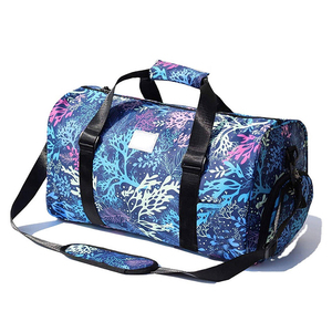 Bolsa de Viaje Unisex de Gran Capacidad, Bolsa de Gimnasio Tipo Weekender Color Bronceado Sólido con Correa Ajustable y Cierre - Product Image 5