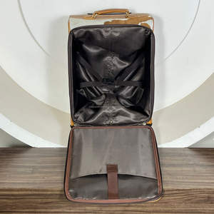 Juego de Maletas de Dos Piezas de Cuero Repujado a Mano al por Mayor para Mujer, Maleta con Ruedas y Bolso a Juego, Estilo Occidental - Product Image 6