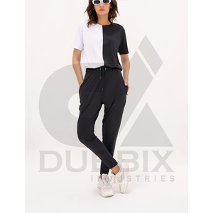 Ensemble de survêtement éco-responsable pour femmes, grande taille, pour la course à pied et le sport, léger, respirant, personnalisé, de haute qualité - Product Image 5