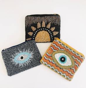 Monedero de Cuentas Multicolor MAMA para el Día de la Madre: Regalo Artesanal para Mamá con Encanto Étnico Vibrante - Proveedor Mayorista - Product Image 3